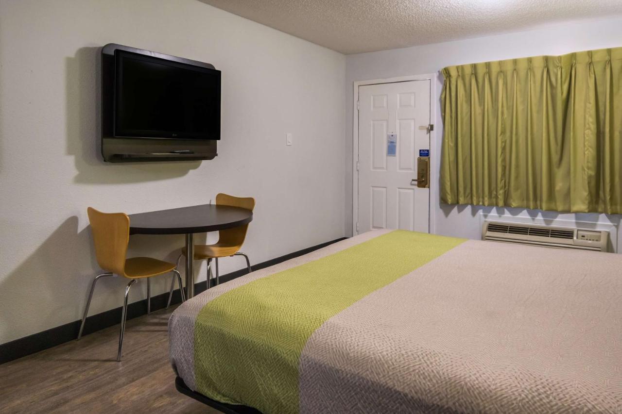 Motel 6 Irving - Loop 12 Екстериор снимка