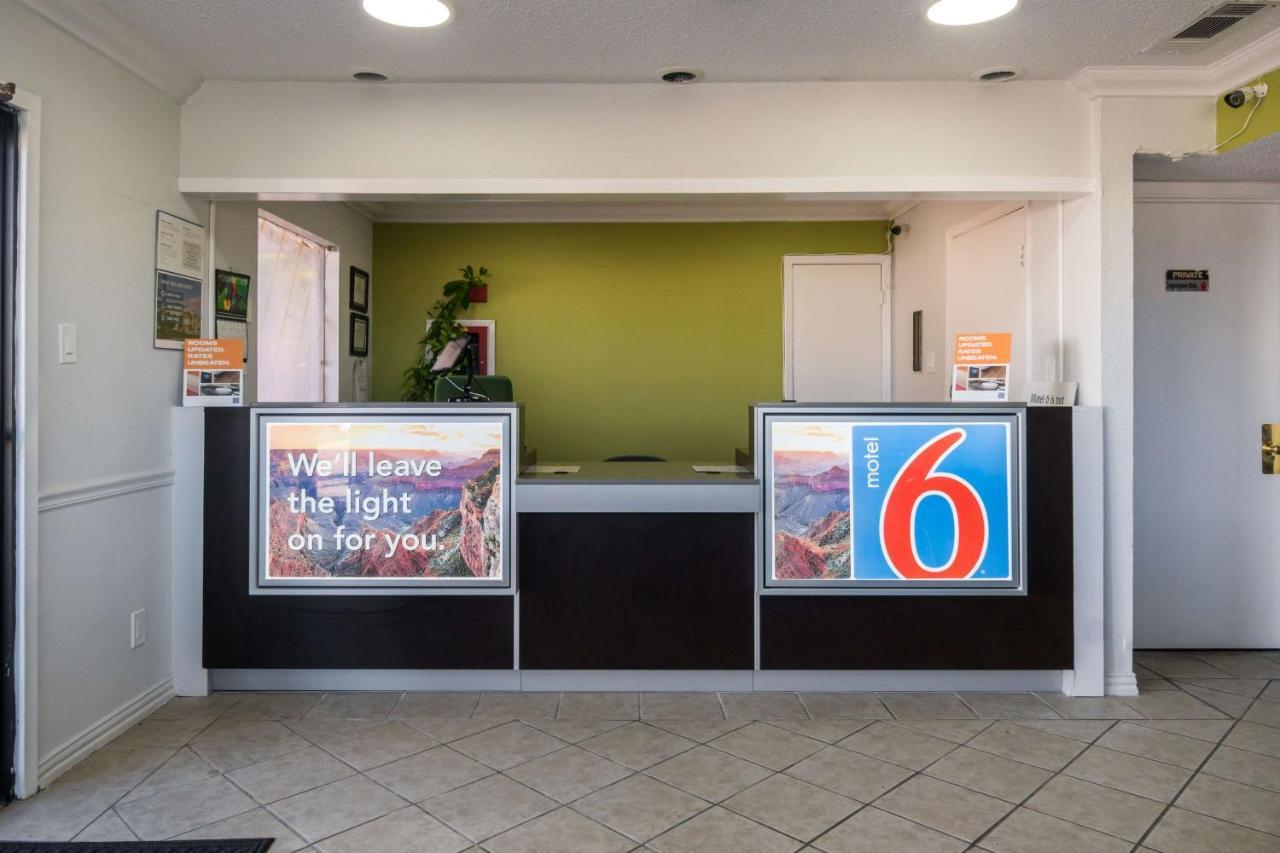 Motel 6 Irving - Loop 12 Екстериор снимка