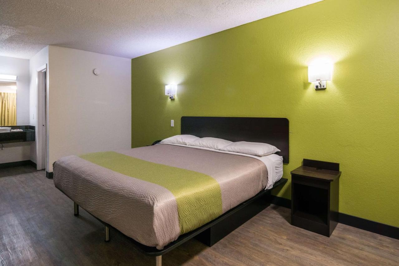 Motel 6 Irving - Loop 12 Екстериор снимка